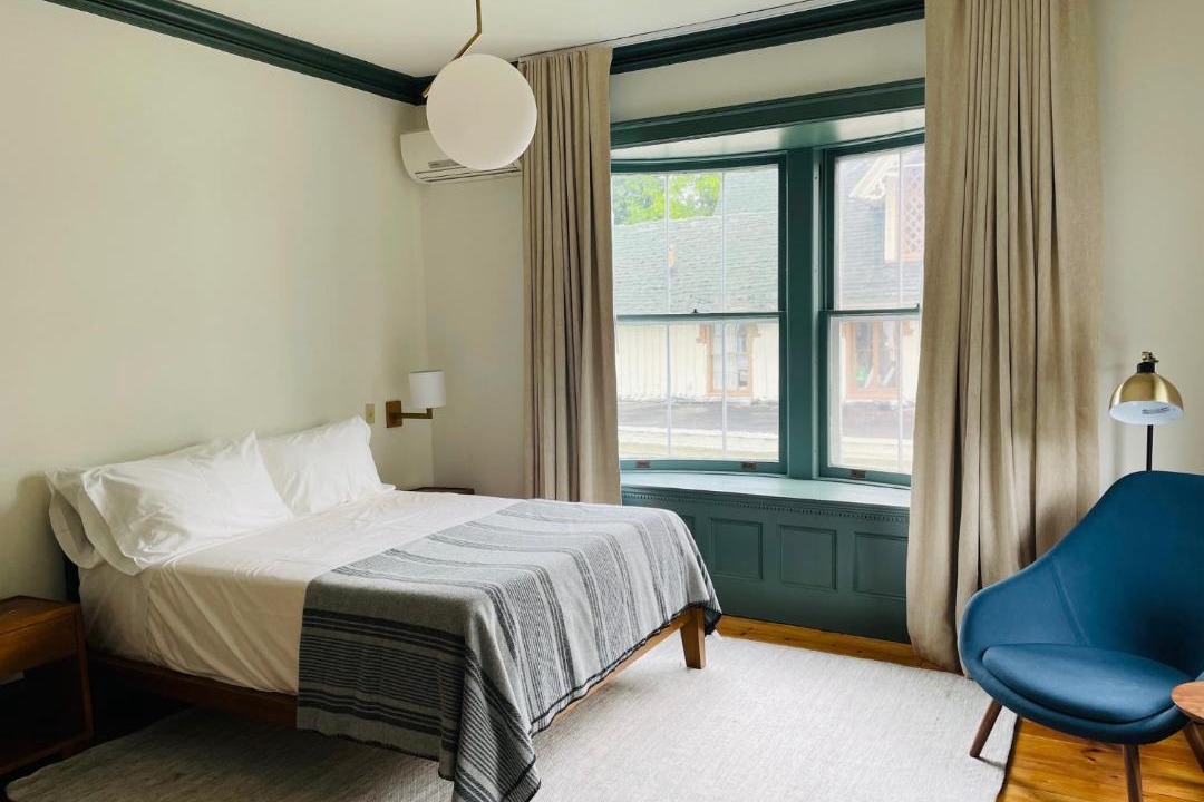 Photo of Others in Hudson