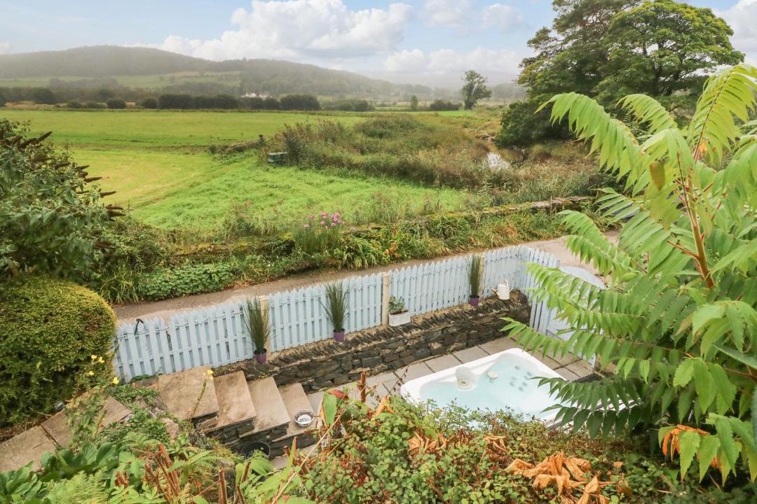 Photo of Others in Bouth