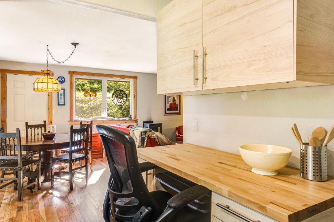 Photo of Others in Freeland