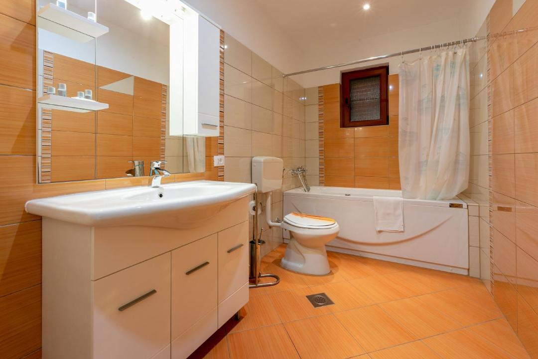 Photo of Bathroom in Lopar
