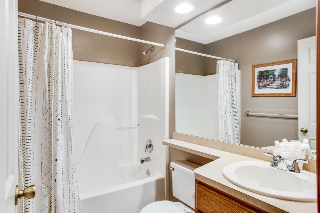 Photo of Bathroom in Tannersville