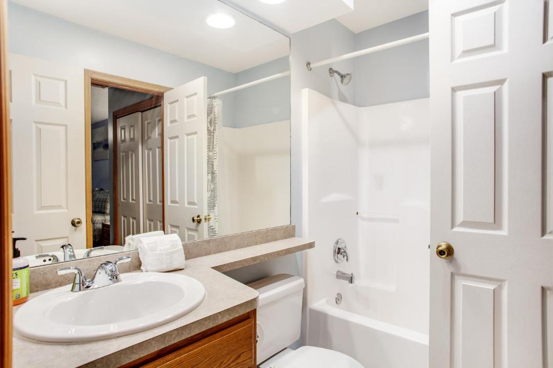 Photo of Bathroom in Tannersville