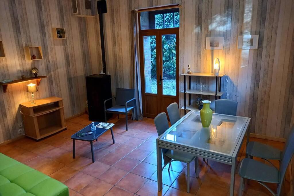 Photo of Livingroom in Agonges