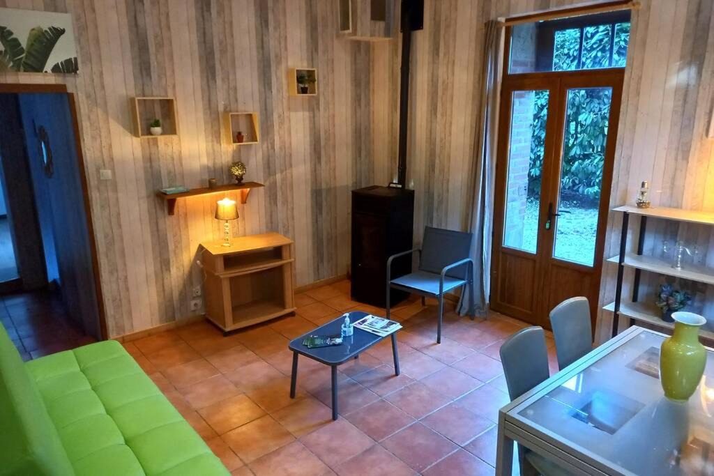 Photo of Livingroom in Agonges