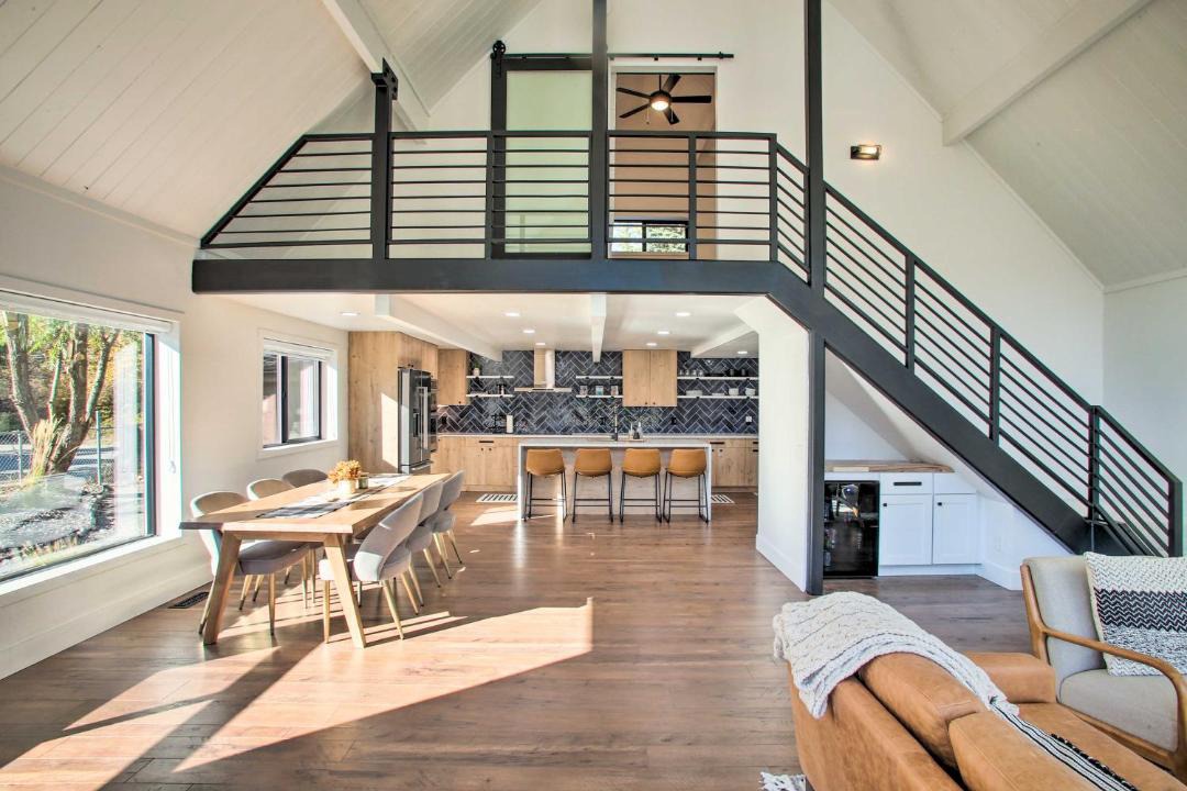 Photo of Others in Twin Lakes