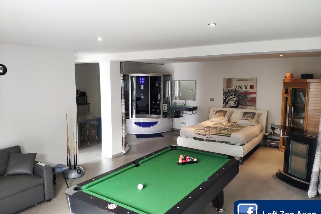 Photo of Livingroom in Agen