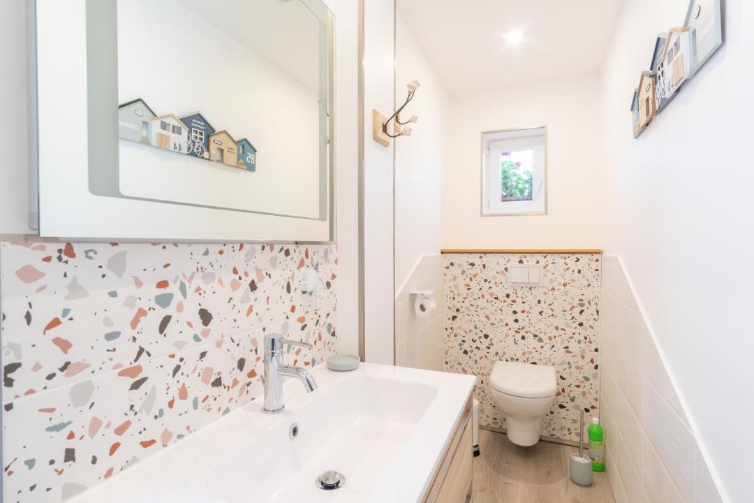 Photo of Bathroom in Etretat