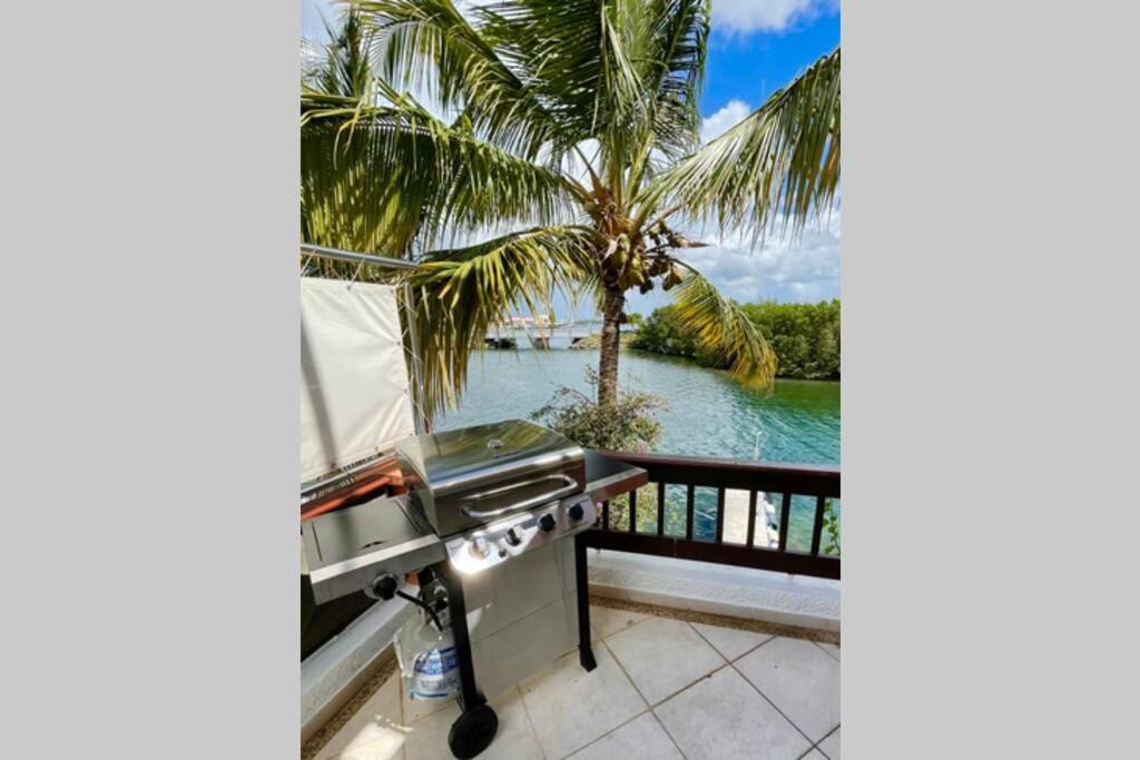 Photo of Patio Balcony in Cole Bay