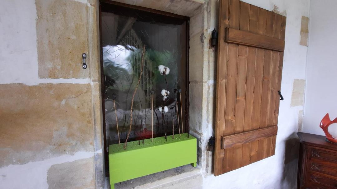 Photo of Others in Descartes