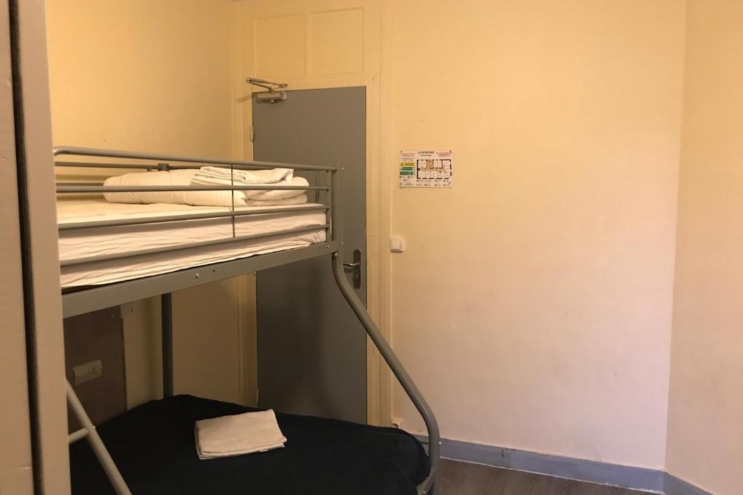 Photo of Others in Miroir - Batignolles