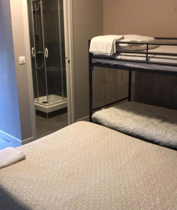 Photo of Others in Miroir - Batignolles