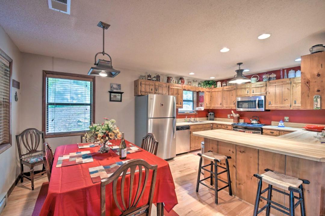 Photo of Others in Hayesville