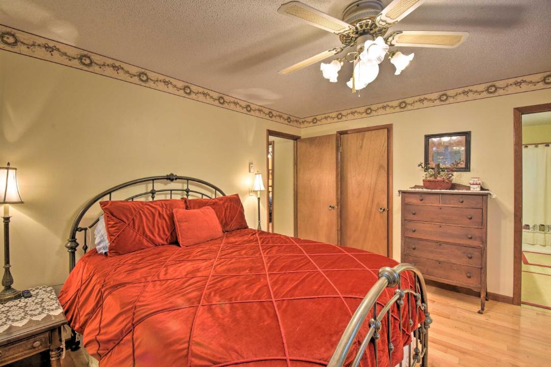 Photo of Others in Hayesville