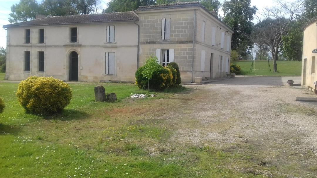 Photo of Buildings in Civrac-de-Blaye