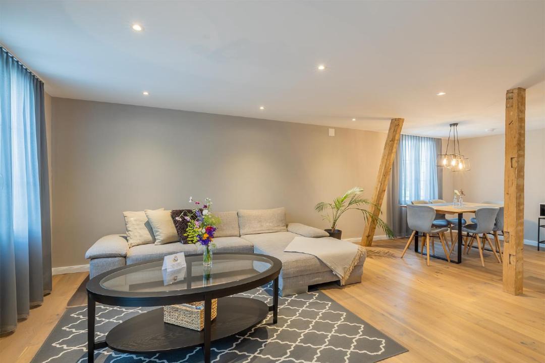 Photo of Others in Central Interlaken