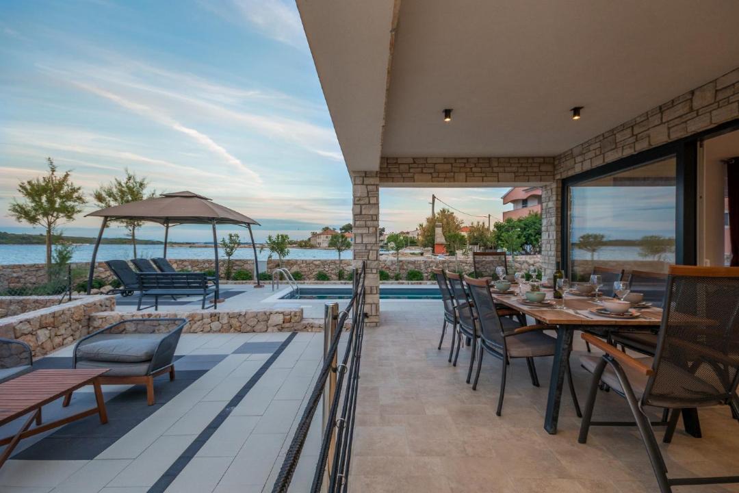 Photo of Patio Balcony in Pasman
