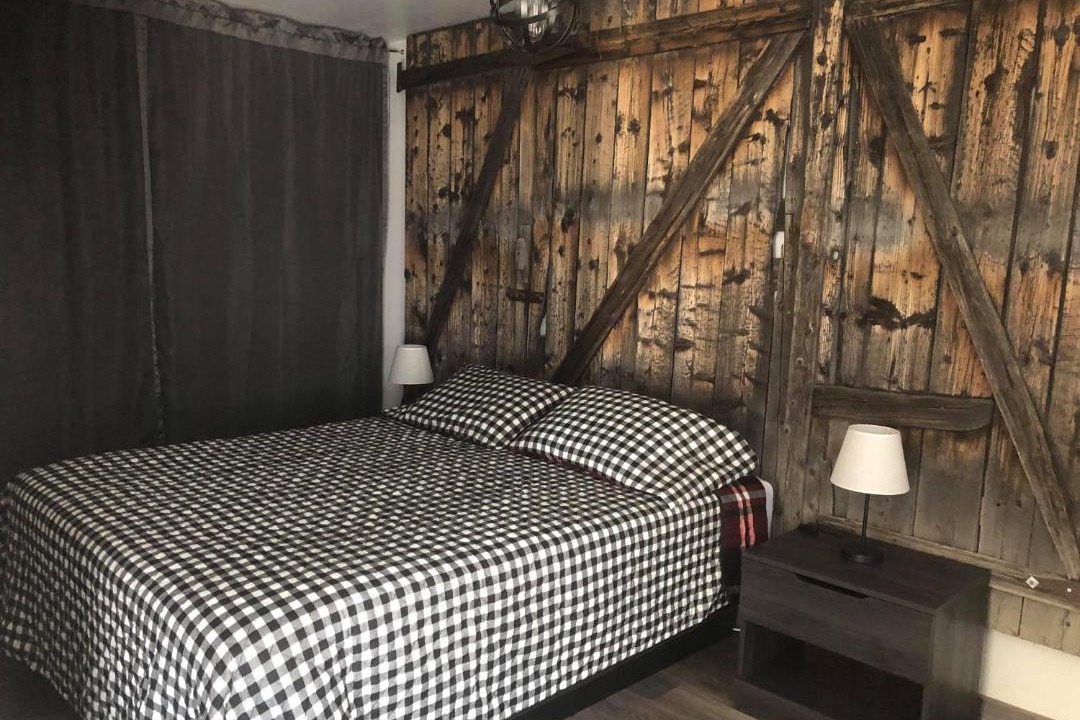 Photo of Bedroom in Sacre Coeur