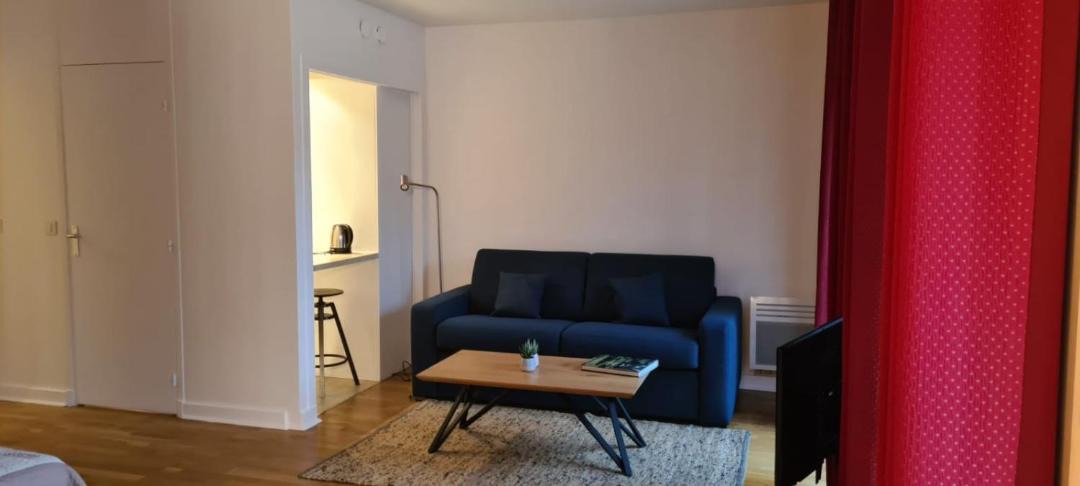 Photo of Others in Neuilly-sur-Seine