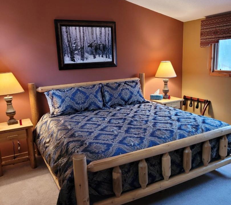 Photo of Bedroom in Cable