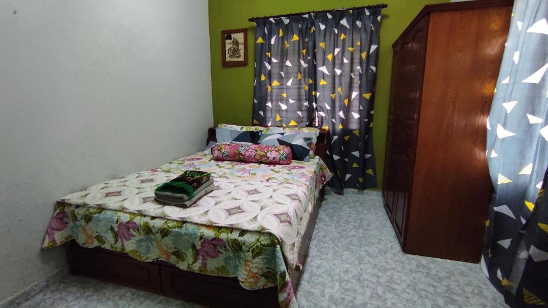 Photo of Bedroom in Parit Buntar