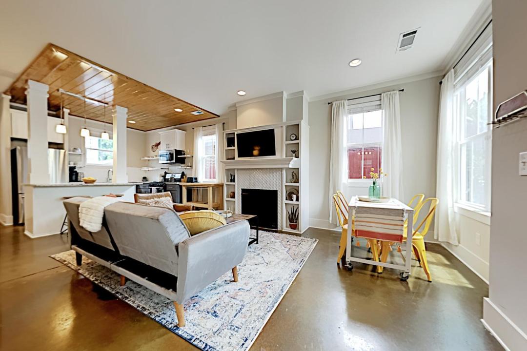 Photo of Livingroom in Nashville