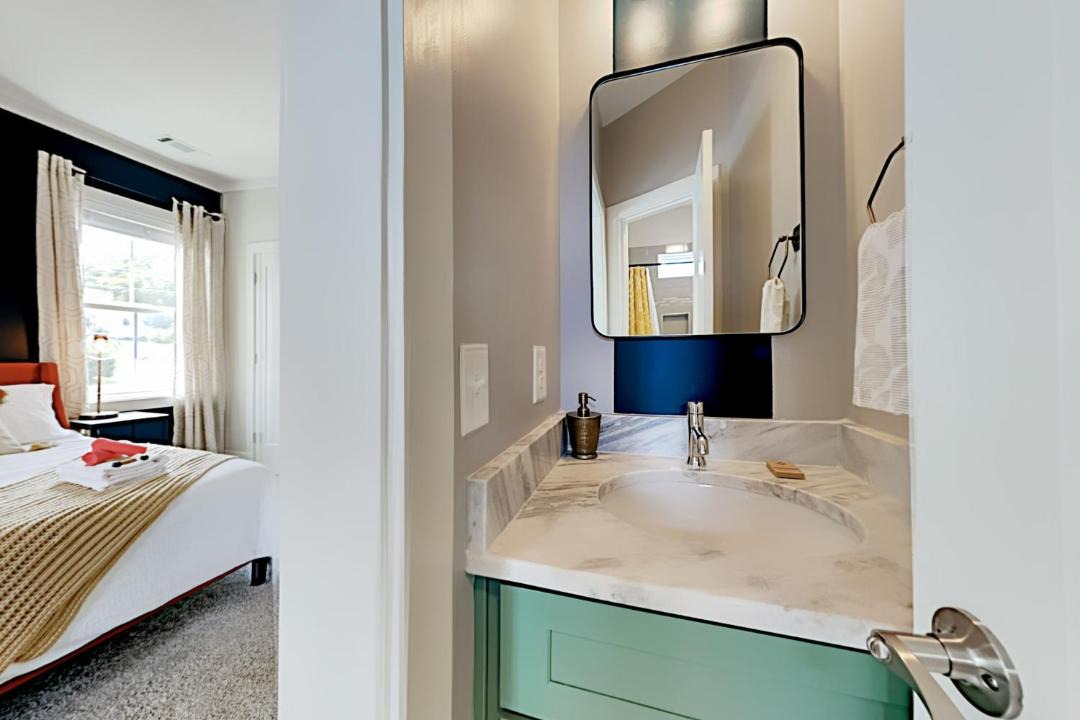 Photo of Others in Nashville