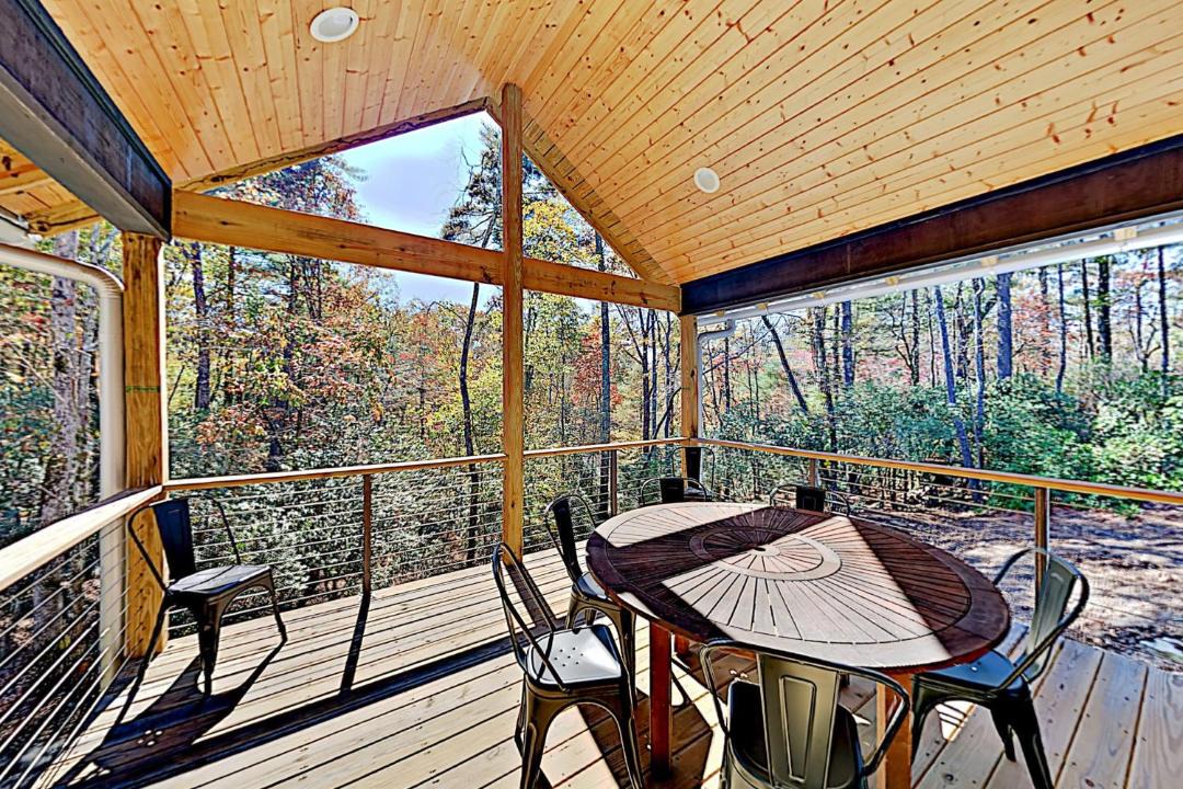Photo of Patio Balcony in Pisgah Forest