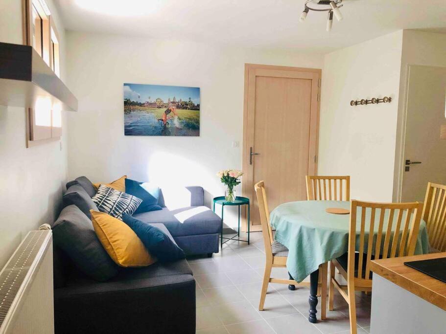 Photo of Livingroom in Paroisse Saint-Augustin-de-Chaux