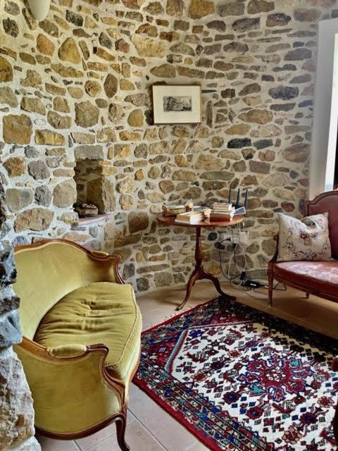 Photo of Livingroom in Tournissan