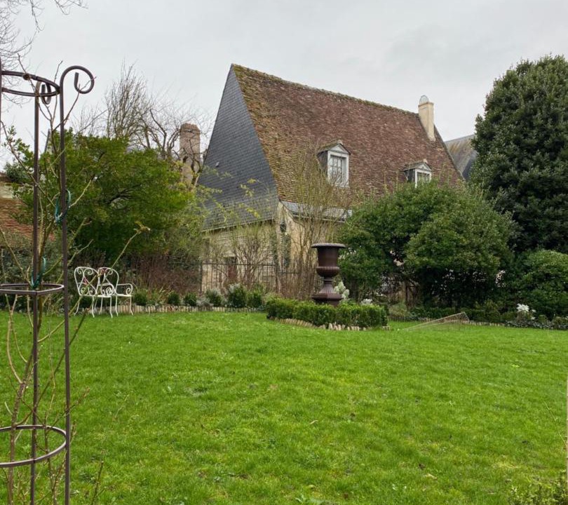 Photo of Buildings in Luynes