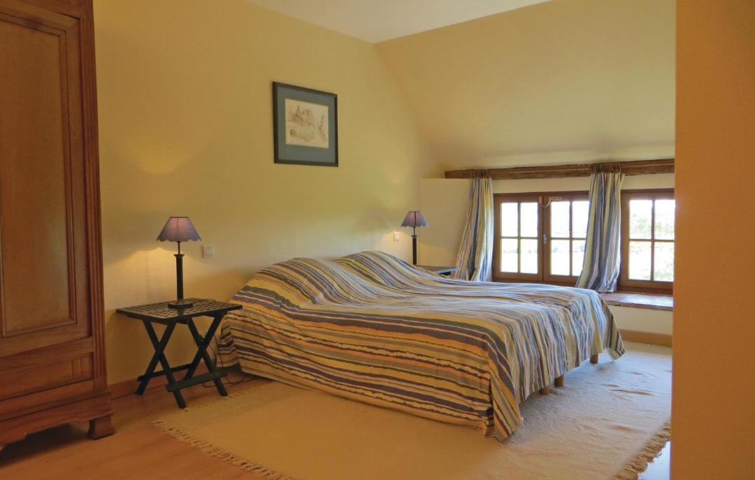 Photo of Bedroom in Domfront-en-Champagne