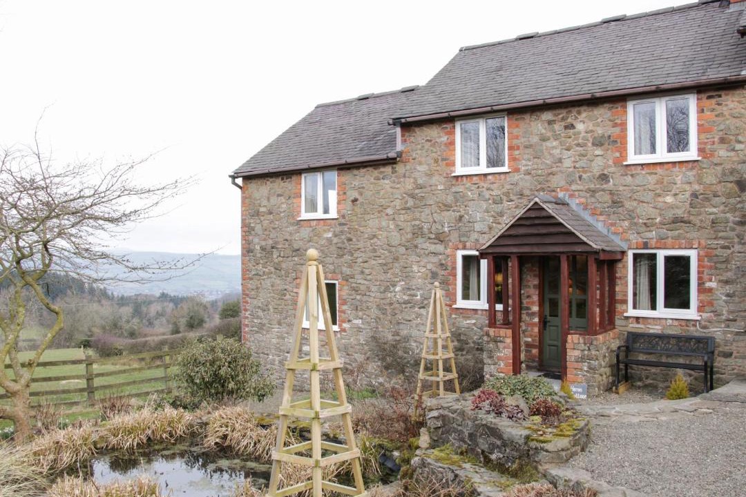 Photo of Buildings in Bromlow