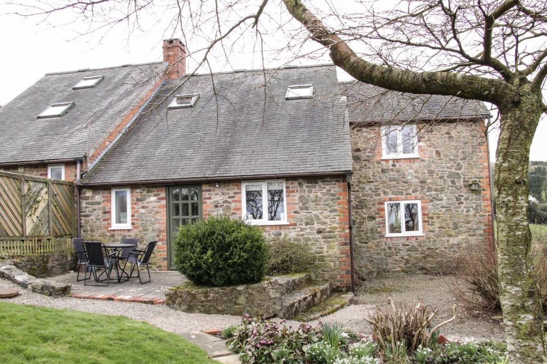 Photo of Buildings in Bromlow