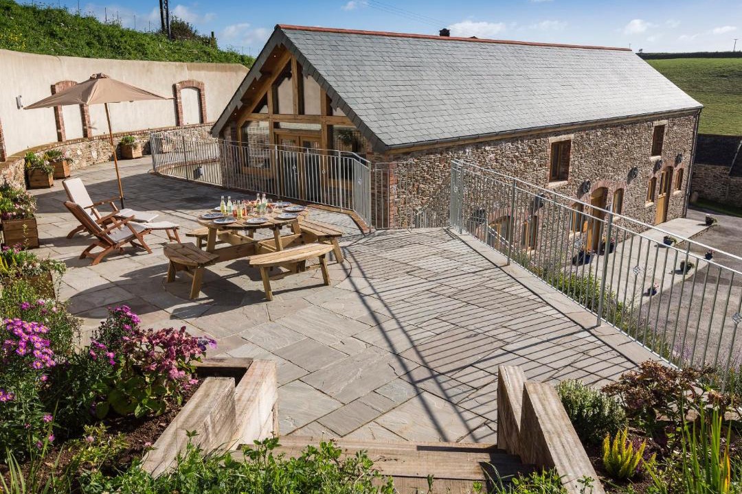 Photo of Others in Bugford