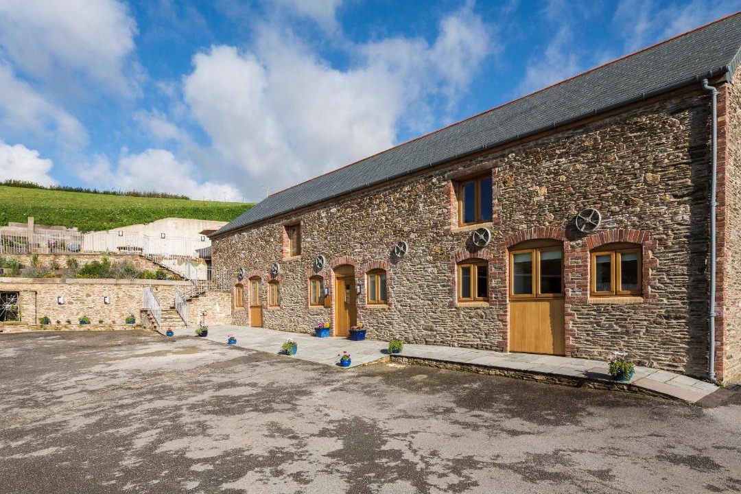 Photo of Others in Bugford