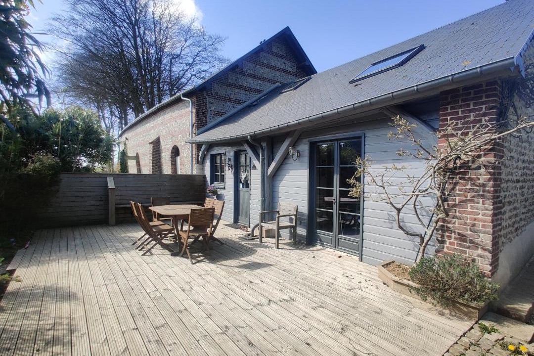 Photo of Buildings in Les Loges