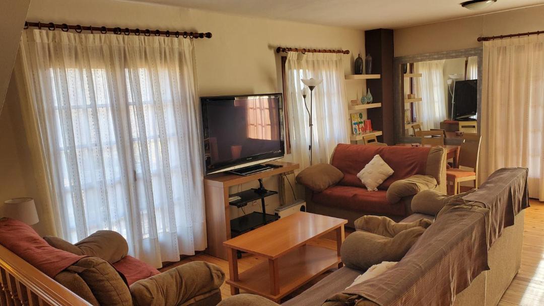 Photo of Livingroom in Fiscal