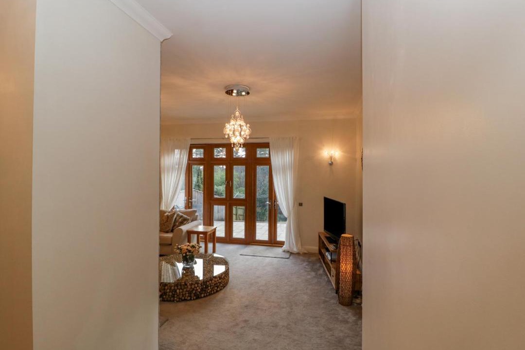 Photo of Others in Broadstone