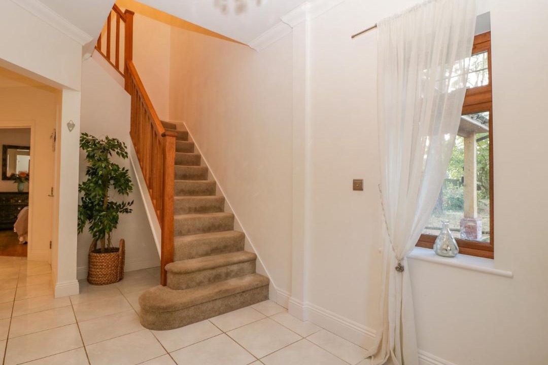 Photo of Others in Broadstone