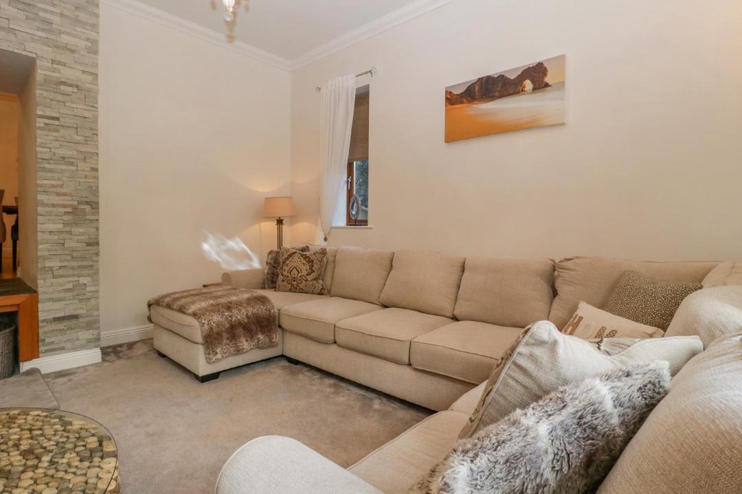 Photo of Livingroom in Broadstone