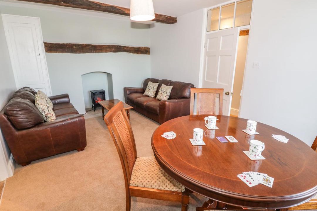 Photo of Others in Clows Top