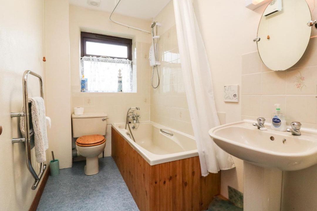 Photo of Bathroom in Bude