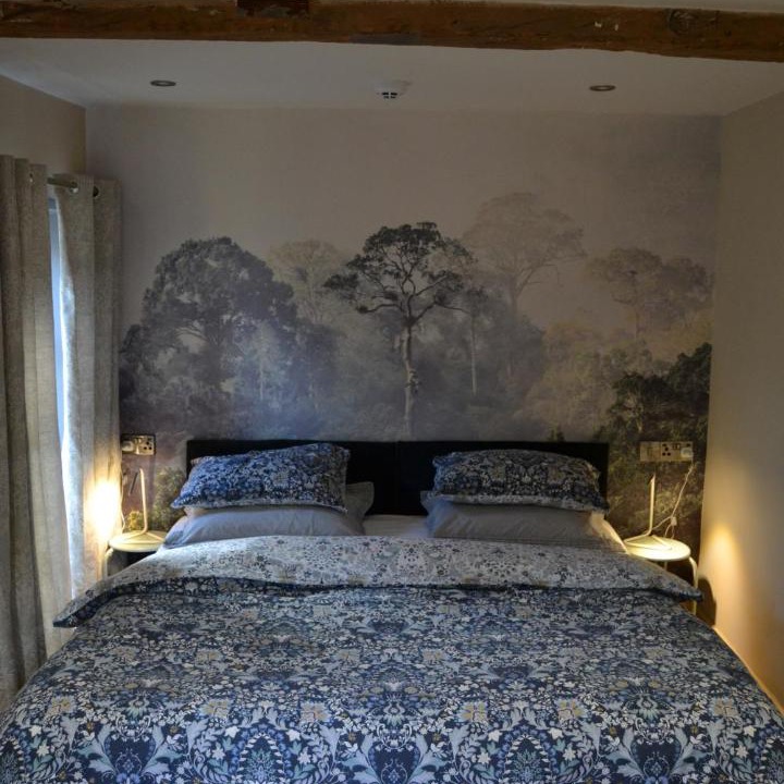 Photo of Bedroom in Wadsworth