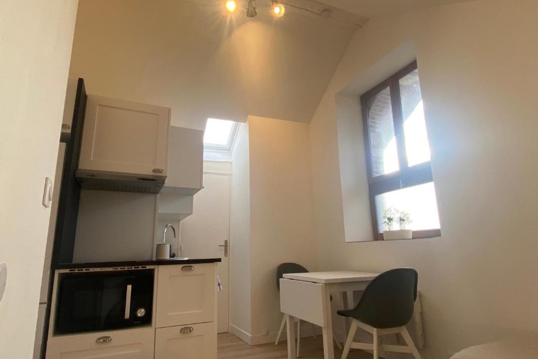 Photo of Others in Bonnelles