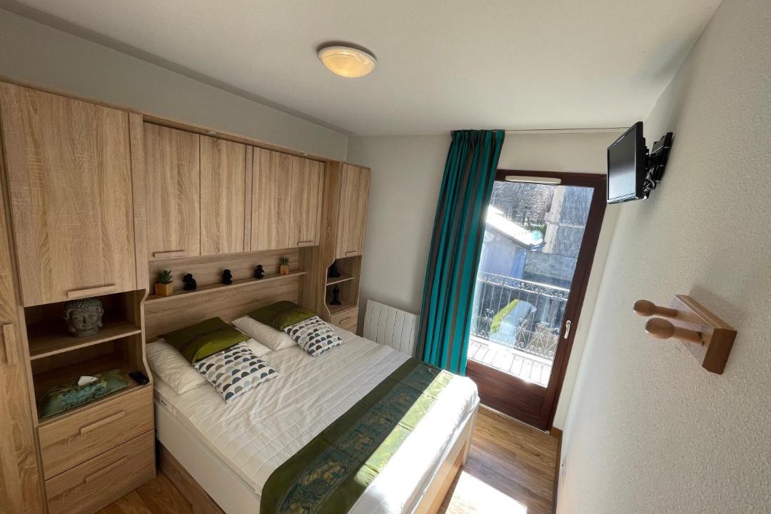 Photo of Bedroom in Bagneres-de-Luchon