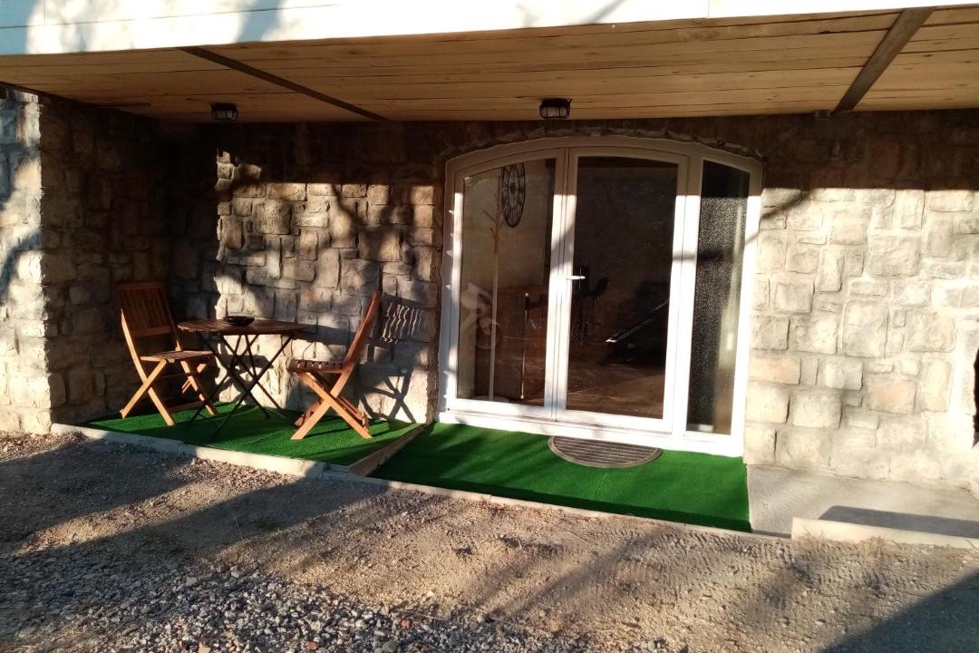 Photo of Buildings in Puget-Rostang