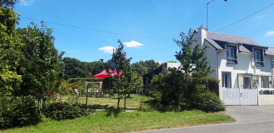 Photo of Buildings in Ploermel