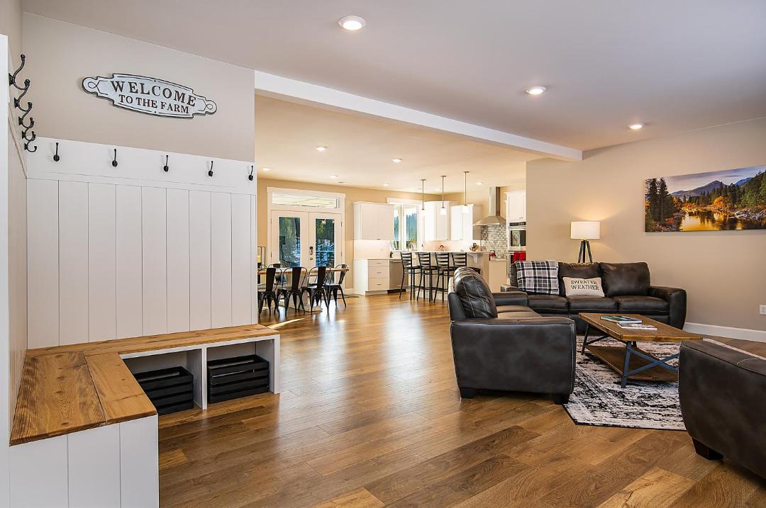 Photo of Others in Leavenworth