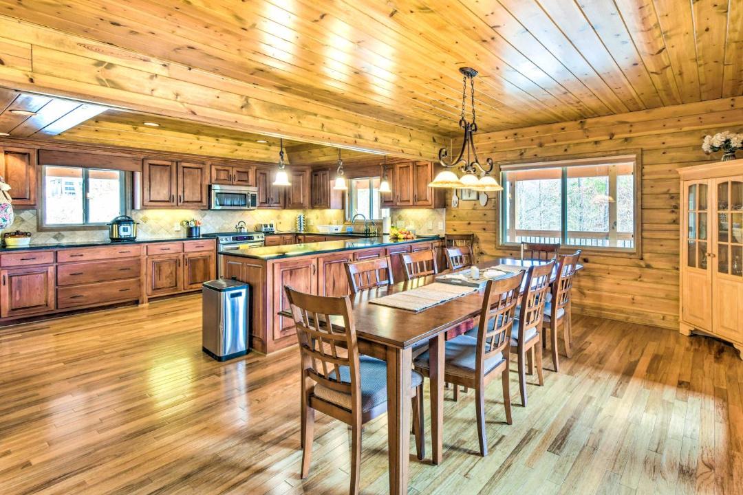 Photo of Livingroom in Whitestone