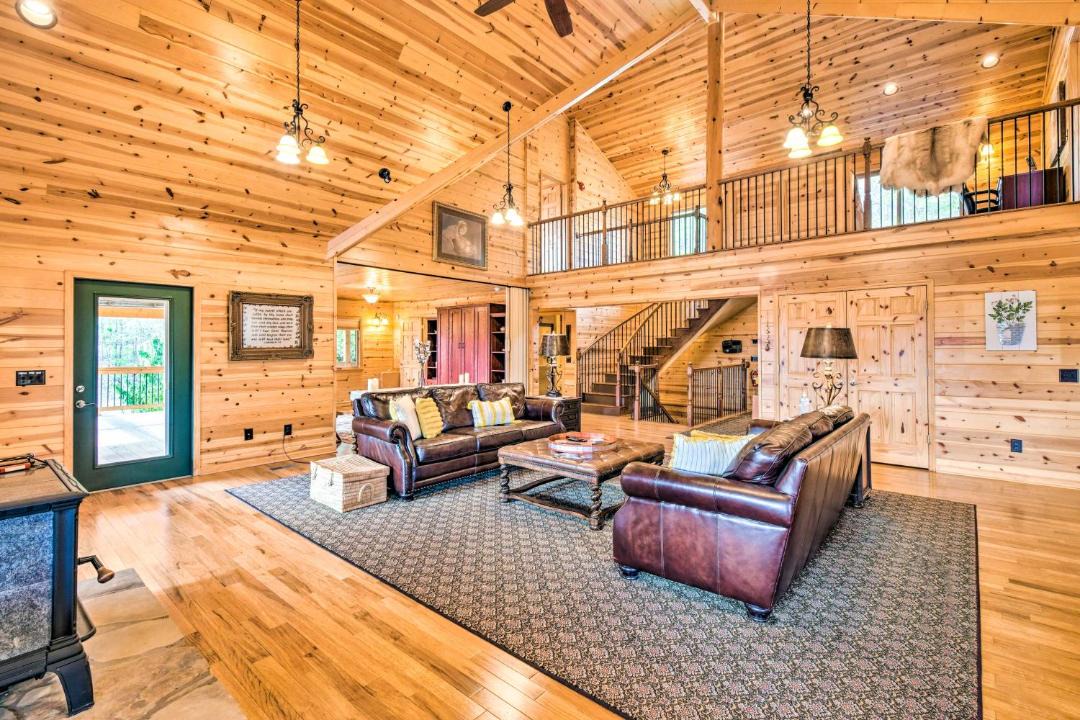 Photo of Others in Whitestone